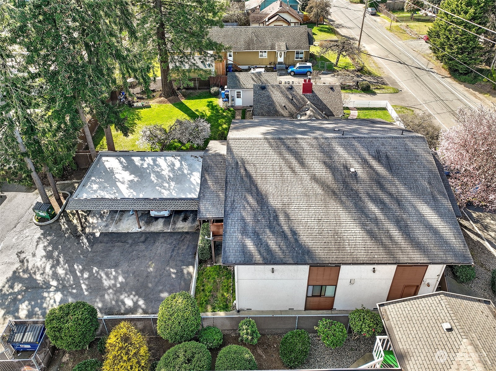 1015 Southwest 149th Street Burien, WA 98166 - Photo 28 of 31 an aerial view of a houses with yard