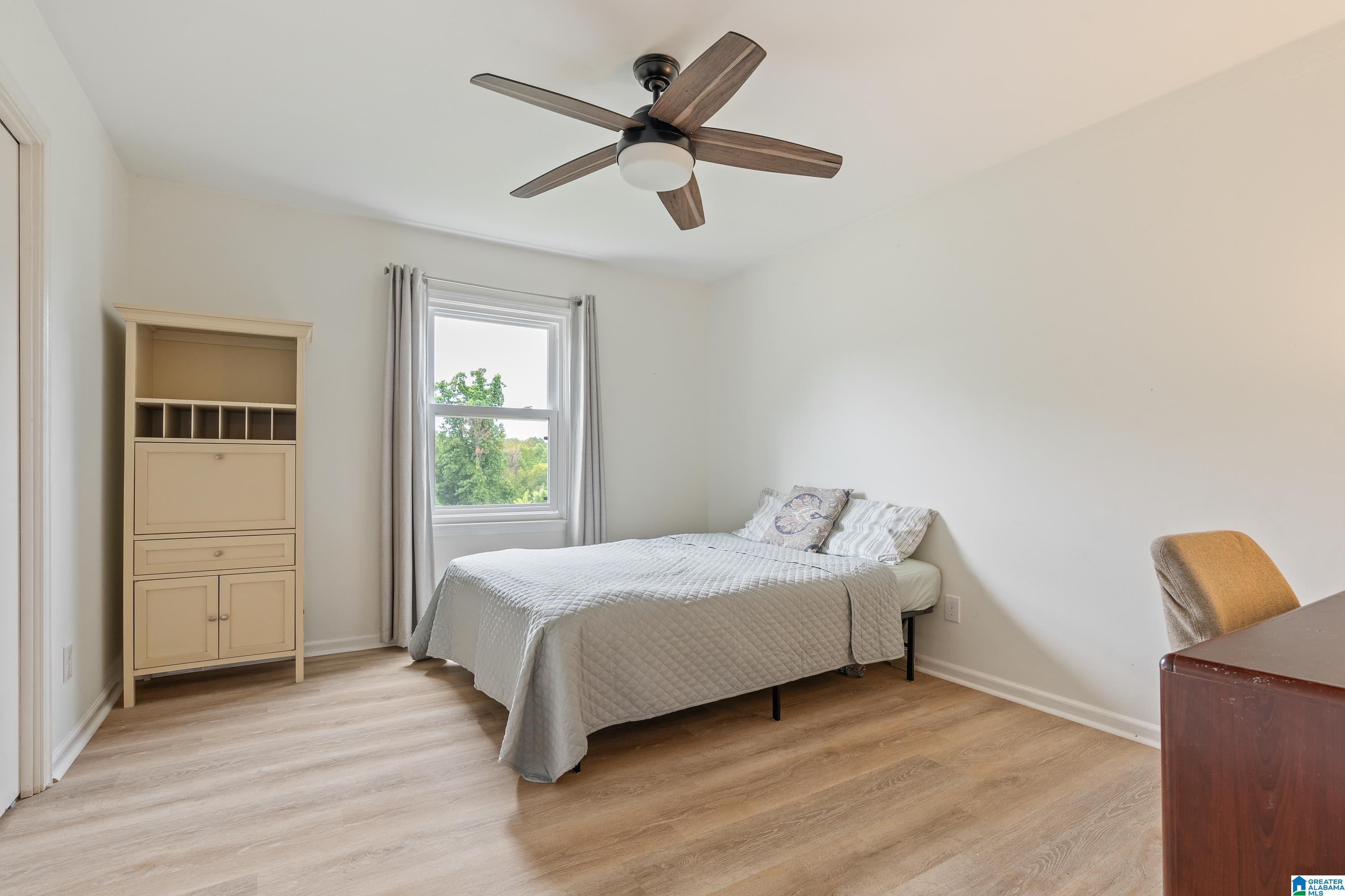 1416 Round Hill Road Birmingham, AL 35216 - Photo 24 of 35