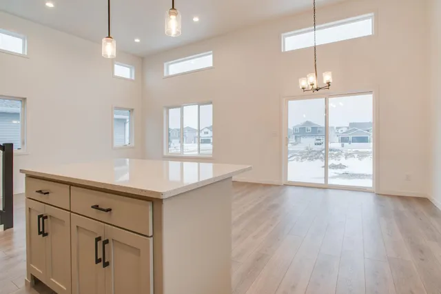 $319,900 | 2516 38th Avenue South, Moorhead, MN 56560