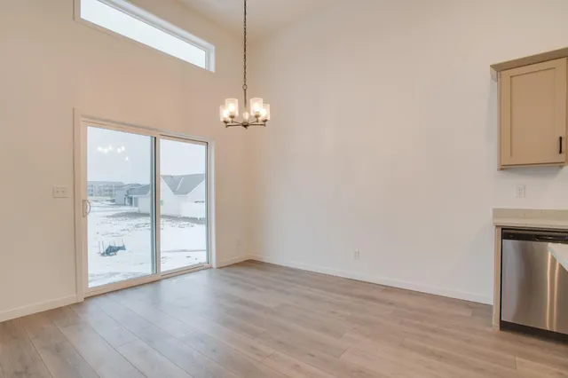 $319,900 | 2516 38th Avenue South, Moorhead, MN 56560