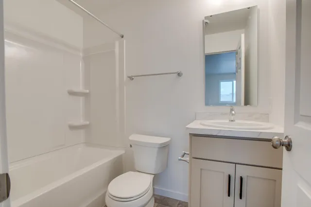 $319,900 | 2516 38th Avenue South, Moorhead, MN 56560