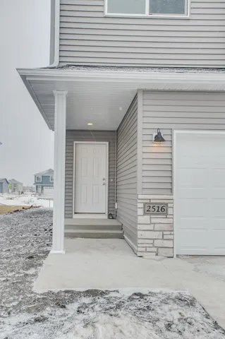 $319,900 | 2516 38th Avenue South, Moorhead, MN 56560