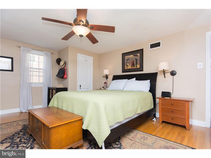 405 Shelbourne Road Havertown, PA 19083 - Photo 15 of 25