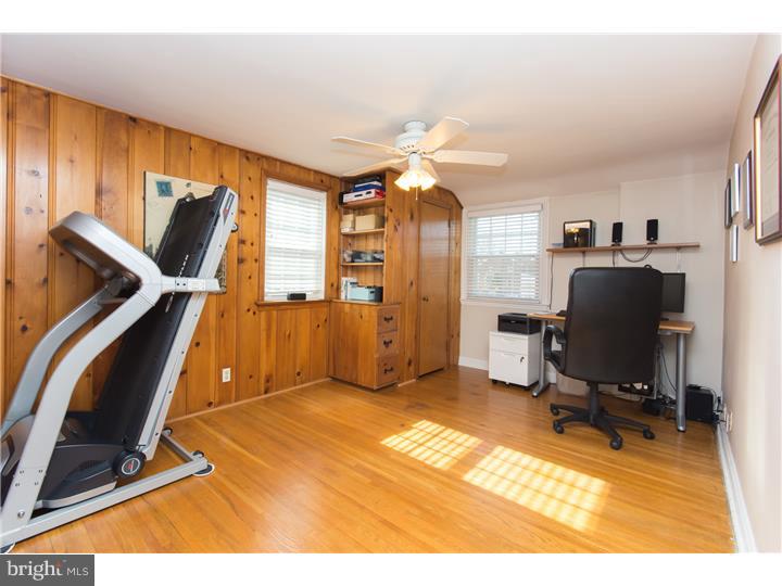 405 Shelbourne Road Havertown, PA 19083 - Photo 21 of 25