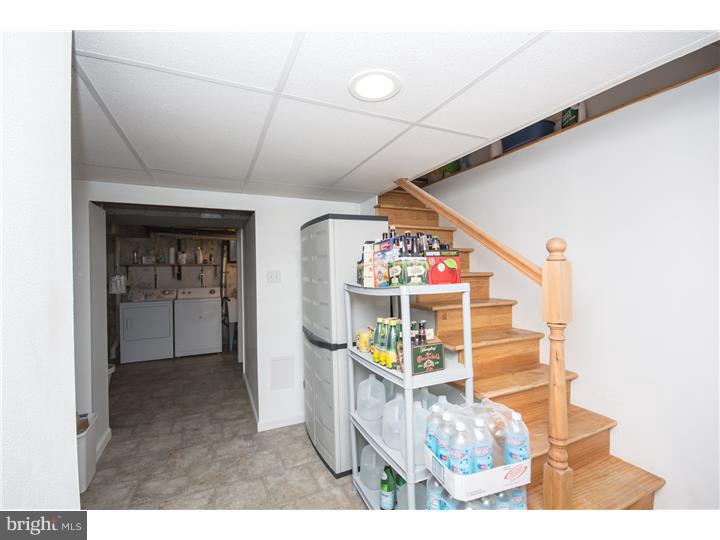 405 Shelbourne Road Havertown, PA 19083 - Photo 22 of 25