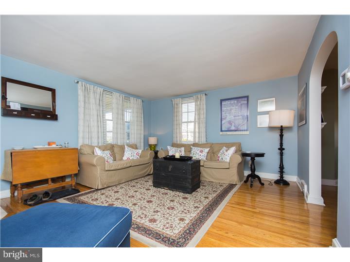 405 Shelbourne Road Havertown, PA 19083 - Photo 5 of 25