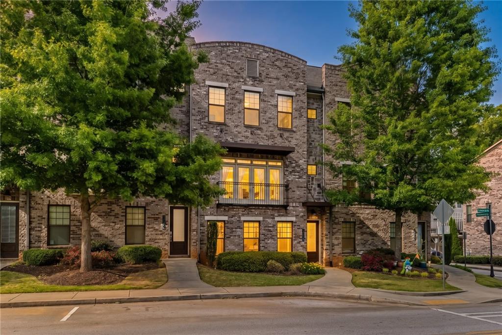 308 Coalter Way Decatur, GA 30030 - Photo 2 of 22 Gallery Image 2
