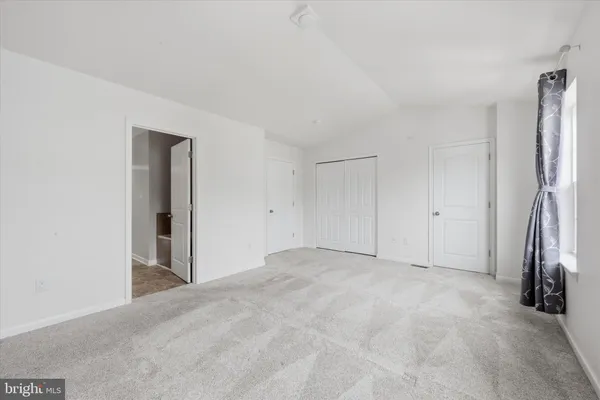 $2,800 | 321 Ava Drive, New Castle, DE 19720