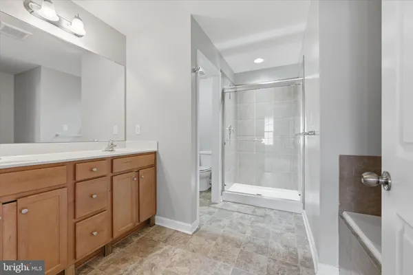 $2,800 | 321 Ava Drive, New Castle, DE 19720