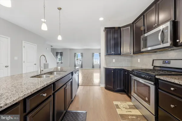 $2,800 | 321 Ava Drive, New Castle, DE 19720