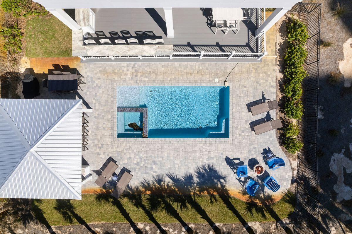 102 Overlook Circle Miramar Beach, FL 32550 - Photo 37 of 38 an aerial view of a house with a yard