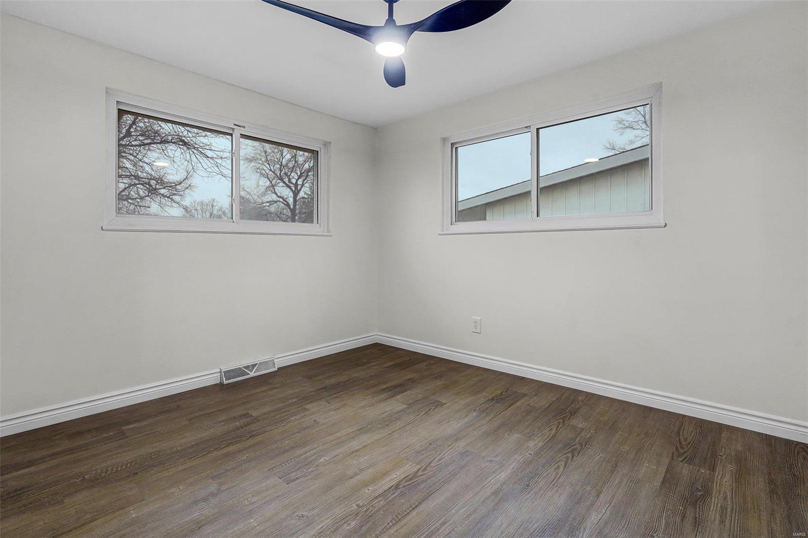 10440 Canfield Drive St. Louis, MO 63136 - Photo 18 of 28