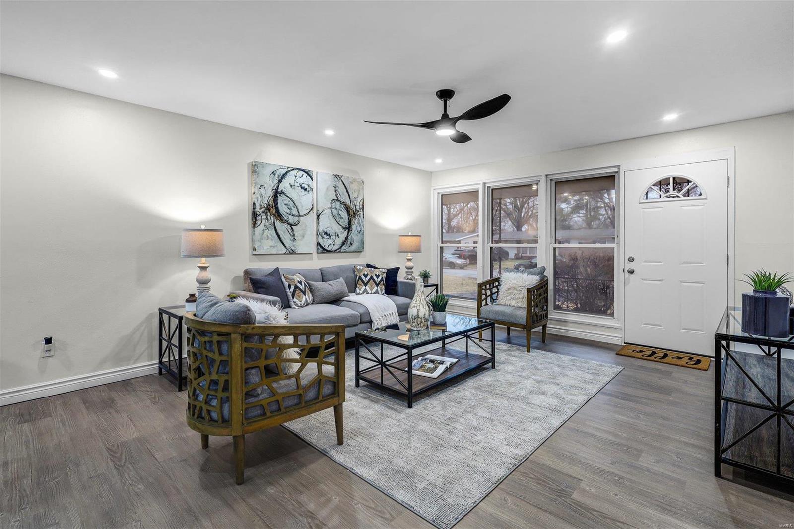 10440 Canfield Drive St. Louis, MO 63136 - Photo 3 of 28