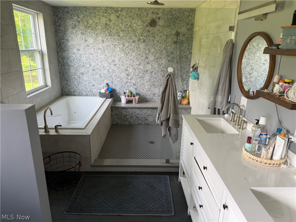 13166 Butternut Road Burton, OH 44021 - Photo 24 of 43