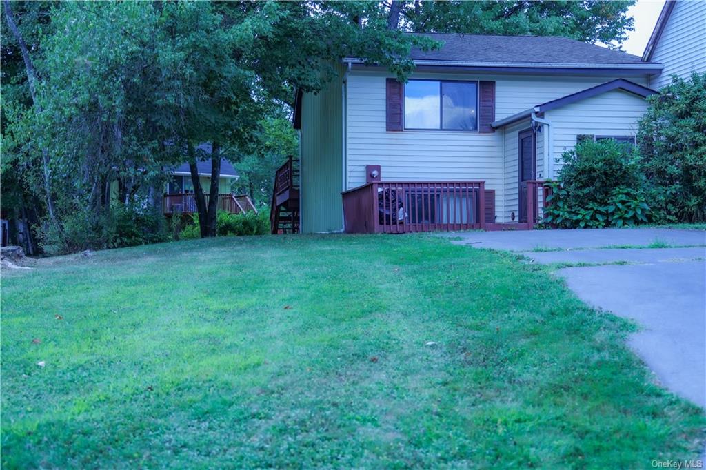 9 Laura Lane, Kiamesha Lake, NY 12751 Compass