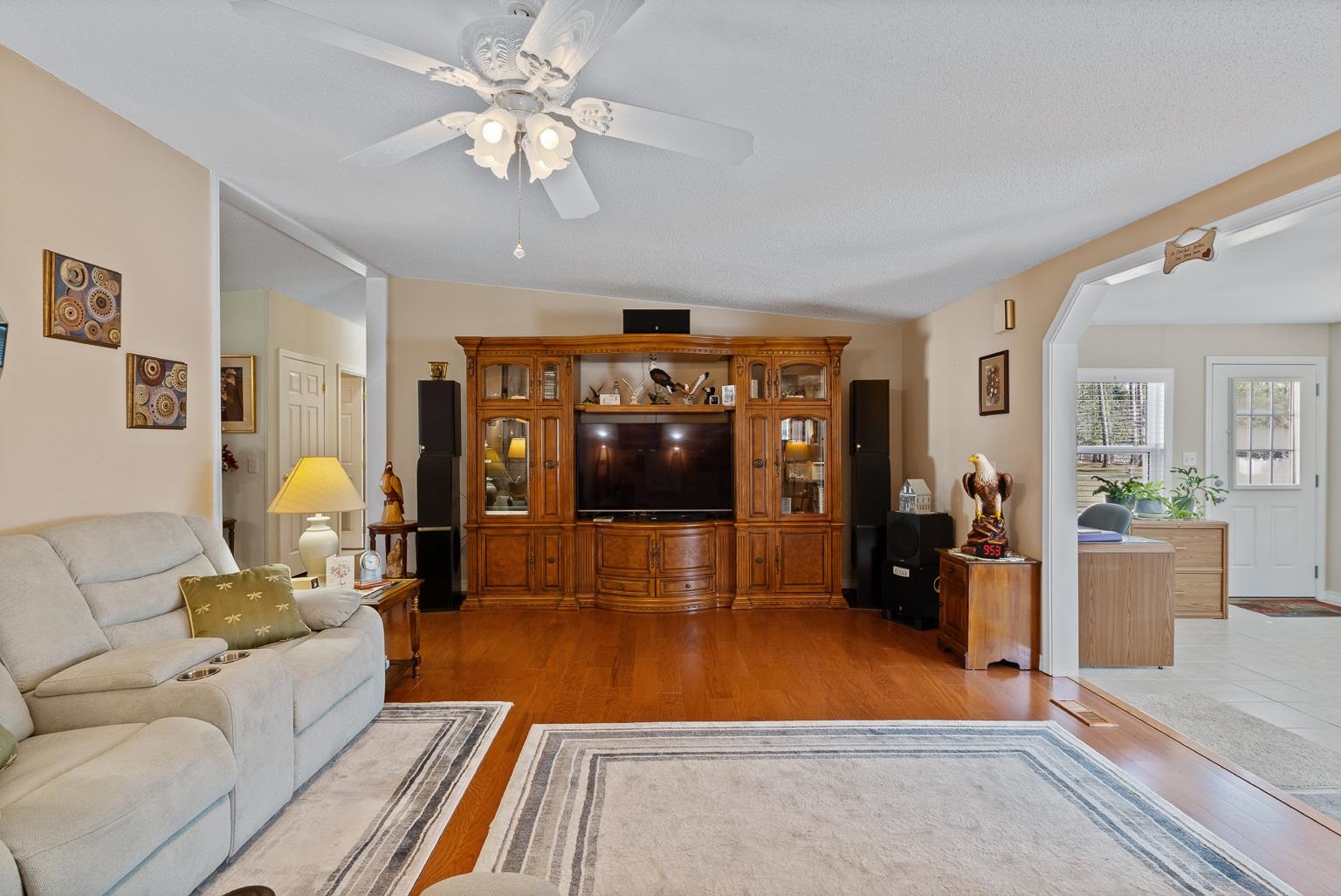 10647 Rte Road Lillian, AL 36549 - Photo 23 of 62 Living Room