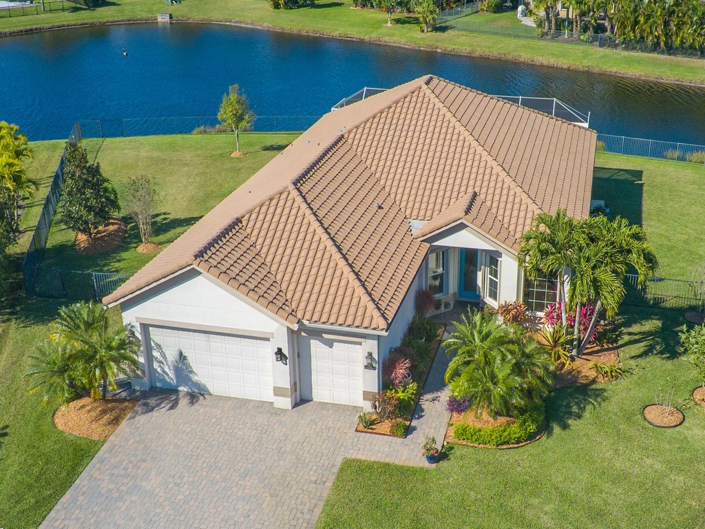 7576 Fieldstone Ranch Square Vero Beach, FL 32967 - Photo 1 of 36
