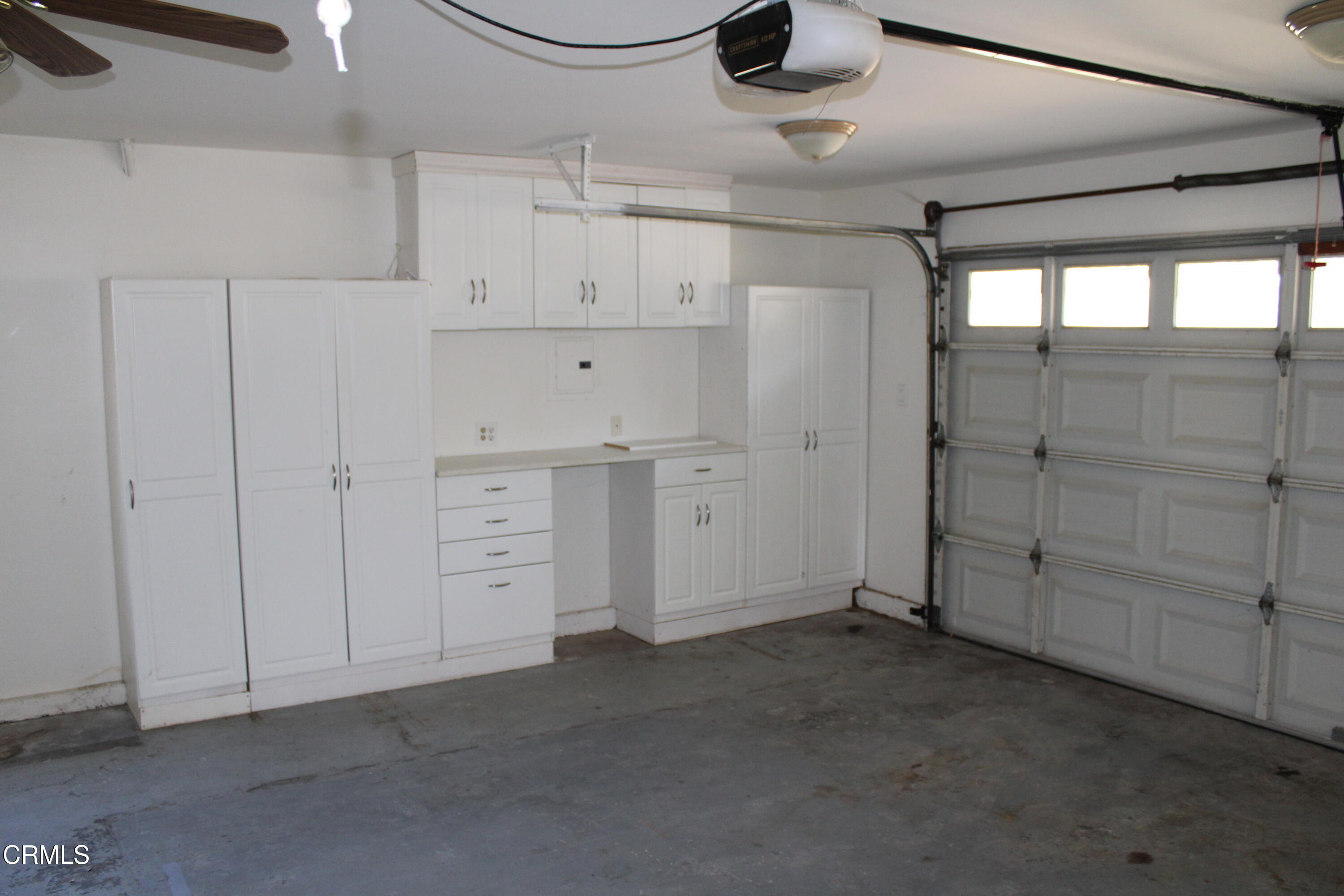 866 Cambon Circle Ojai, CA 93023 - Photo 19 of 27 a view of an empty room