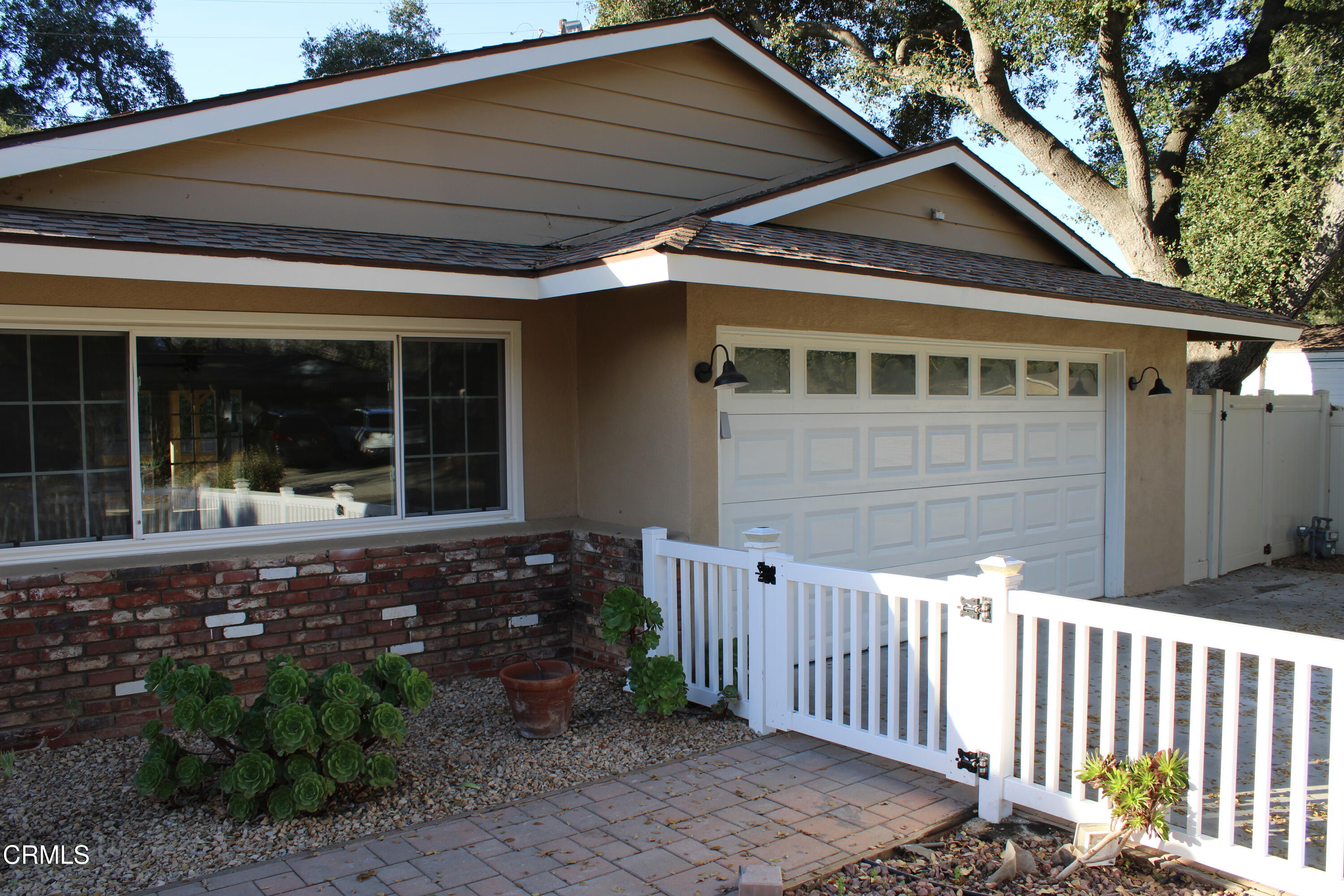 866 Cambon Circle Ojai, CA 93023 - Photo 4 of 27 a front view of a house with garden