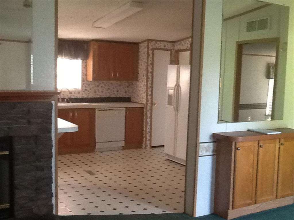 222 Ledford Farm Road Fair Play, SC 29643 - Photo 2 of 12 Gallery Image 2