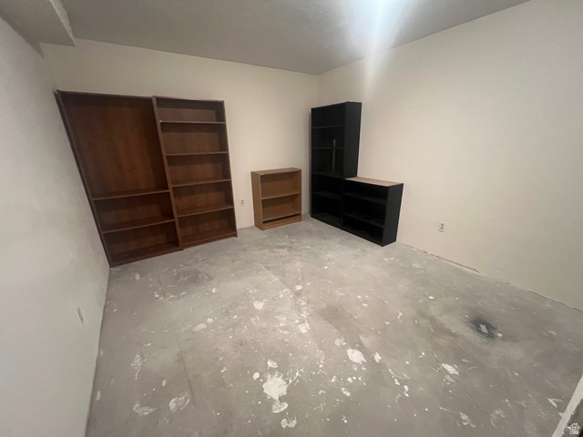 819 Castle Gate Circle Helper, UT 84526 - Photo 23 of 36 Bedroom/office/craft room