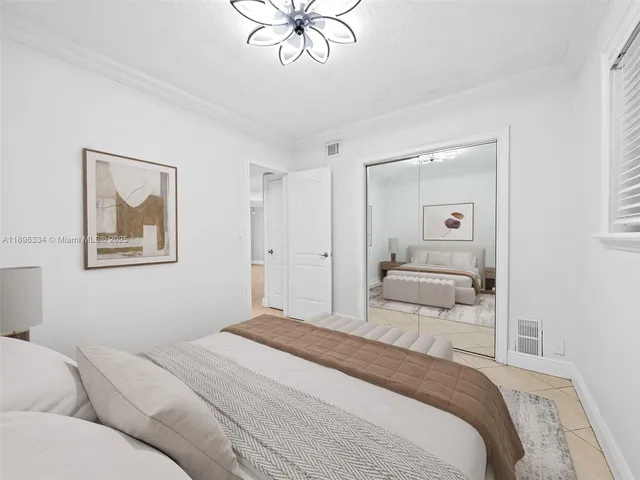 $324,900 | 4812 Northeast 23rd Avenue, Unit 2, Fort Lauderdale, FL 33308