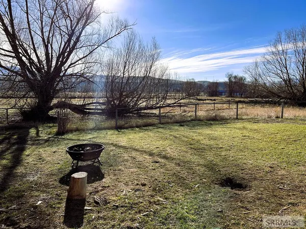 $290,000 | 113 Highway 93, Salmon, ID 83467
