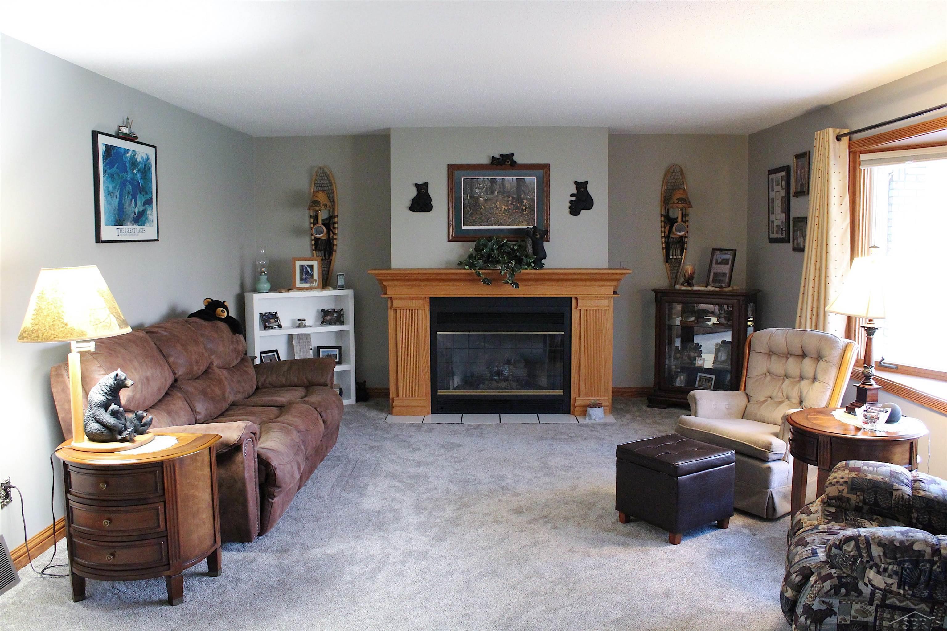 10550 Rathbun Way Birch Run, MI 48415 - Photo 5 of 32 50095587-4.JPG