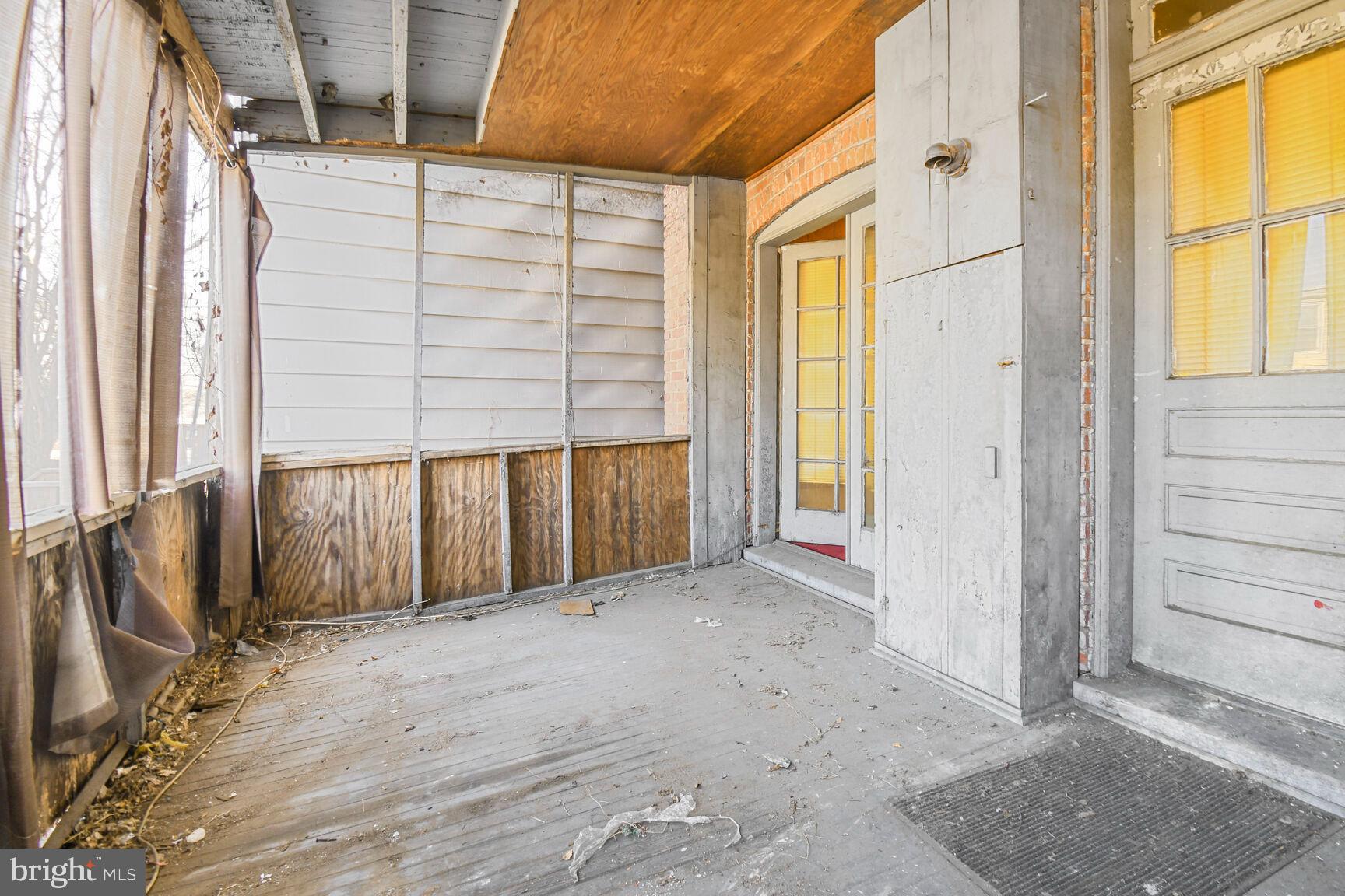 561 23rd Place Northeast Washington, DC 20002 - Photo 19 of 20 an empty room with windows