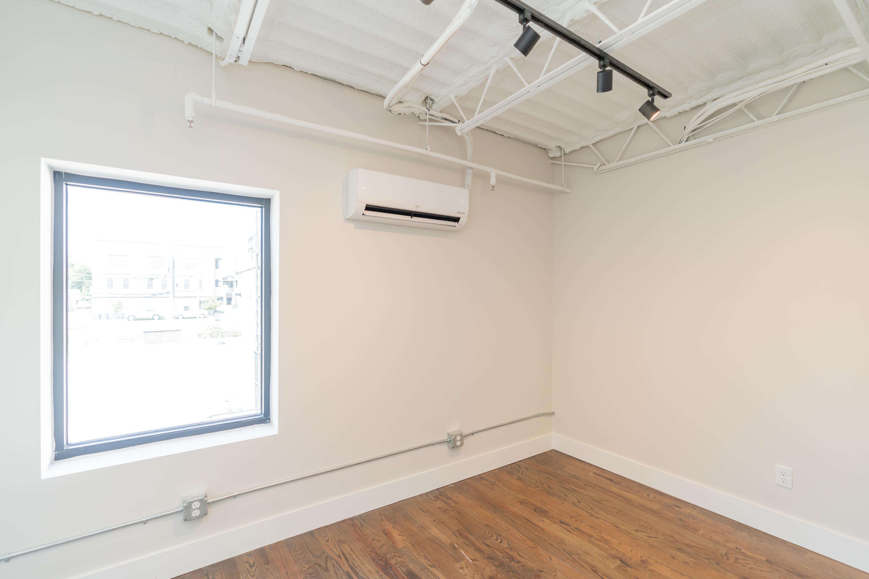 614 East Main Street, Unit 205 Chattanooga, TN 37408 - Photo 11 of 36 Unit 205