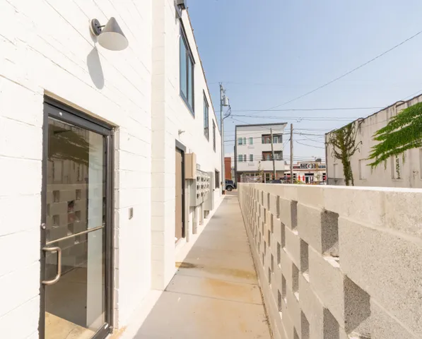 $1,500 | 614 East Main Street, Unit 205, Chattanooga, TN 37408