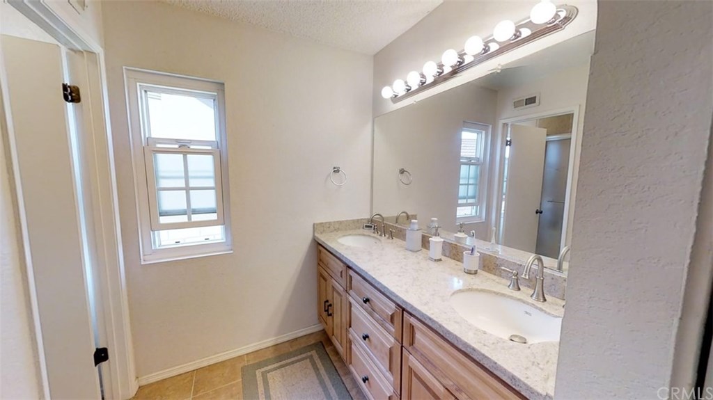 27 Rolling Hills Drive Phillips Ranch, CA 91766 - Photo 15 of 21