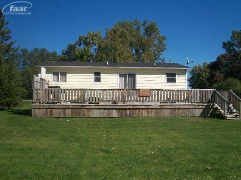 7391 Sheridan Road Flushing, MI 48433 - Photo 4 of 12 20421445-3.JPG