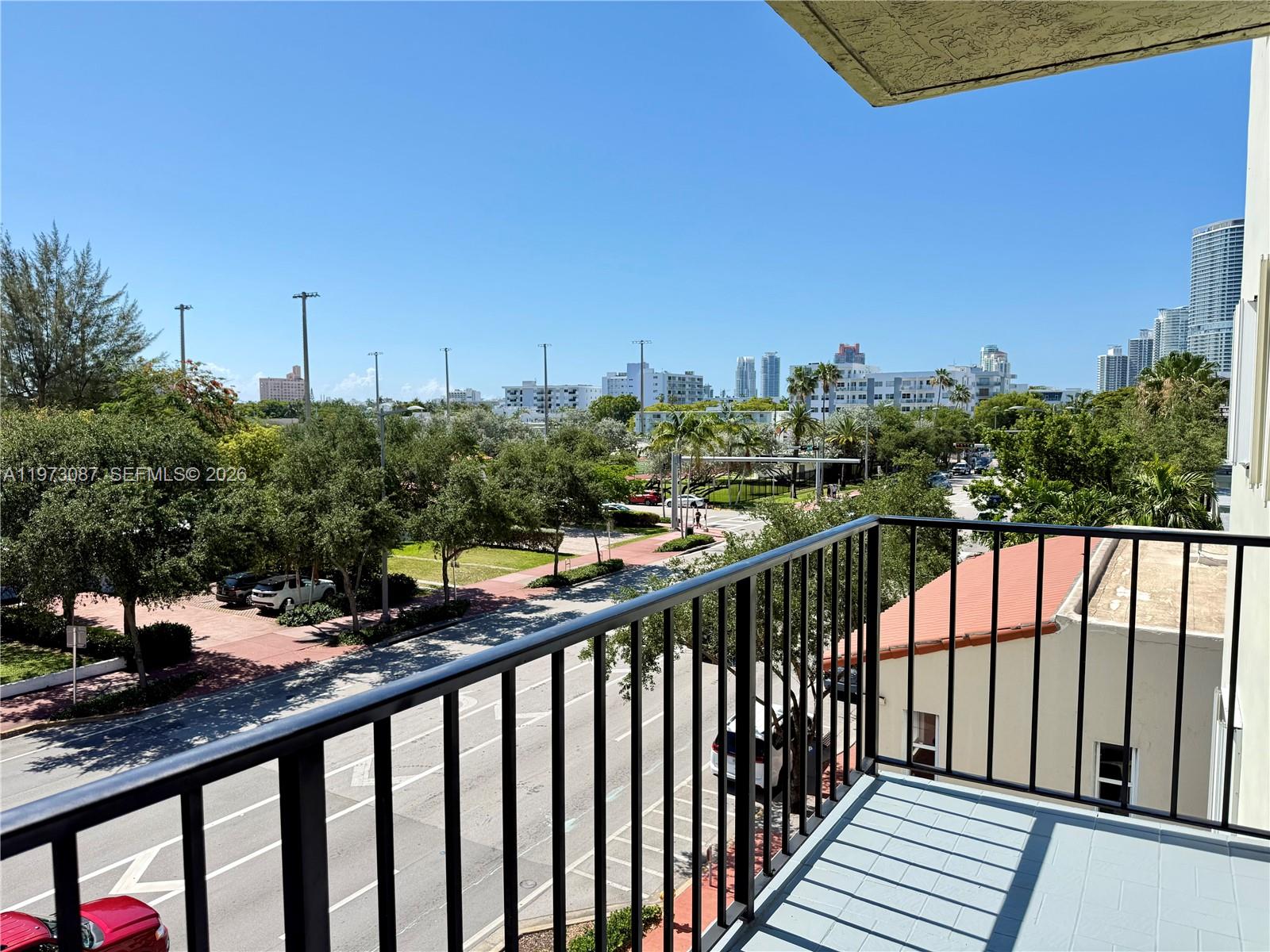 1236 Alton Road, Unit 401 Miami Beach, FL 33139 - Photo 11 of 15