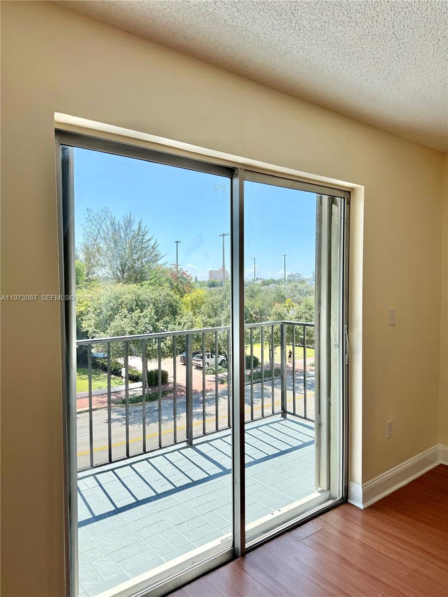 1236 Alton Road, Unit 401 Miami Beach, FL 33139 - Photo 13 of 15