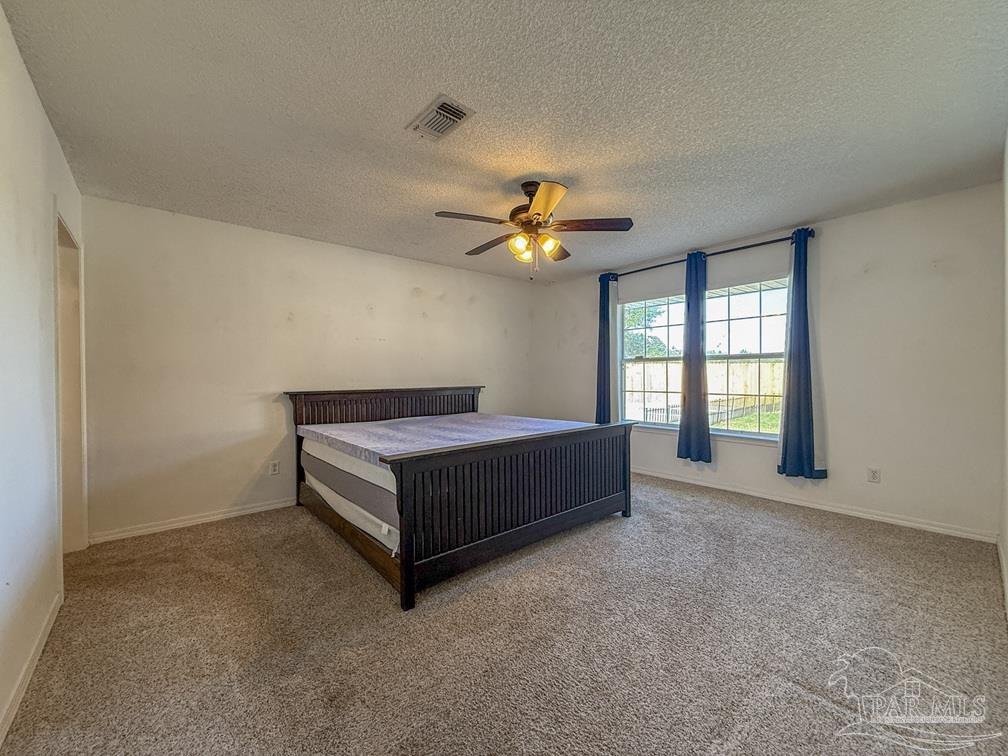 6902 Hanover Court Milton, FL 32570 - Photo 16 of 40