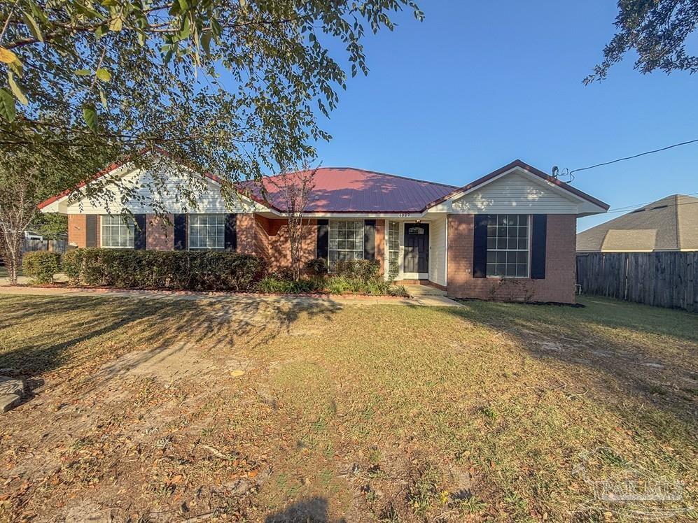 6902 Hanover Court Milton, FL 32570 - Photo 2 of 40