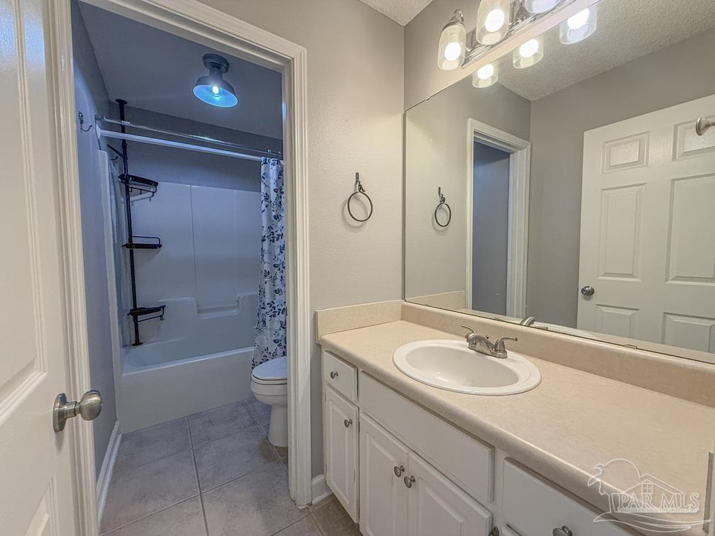 6902 Hanover Court Milton, FL 32570 - Photo 25 of 40