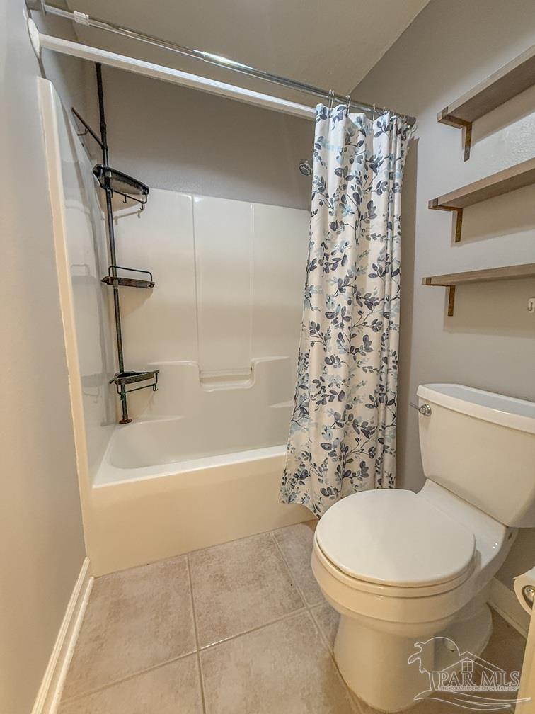 6902 Hanover Court Milton, FL 32570 - Photo 26 of 40