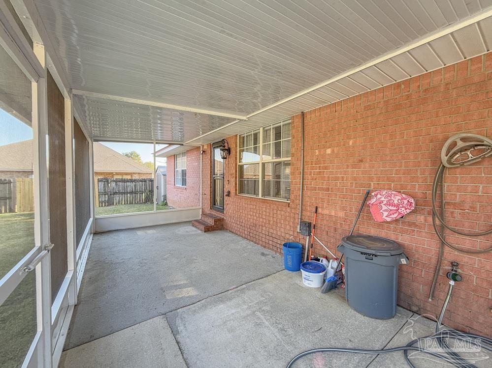 6902 Hanover Court Milton, FL 32570 - Photo 28 of 40