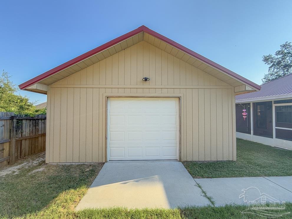 6902 Hanover Court Milton, FL 32570 - Photo 35 of 40