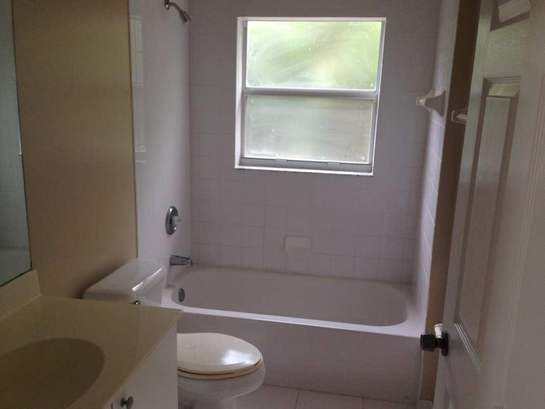965 Southwest McCall Road Port St. Lucie, FL 34953 - Photo 6 of 8 Bath