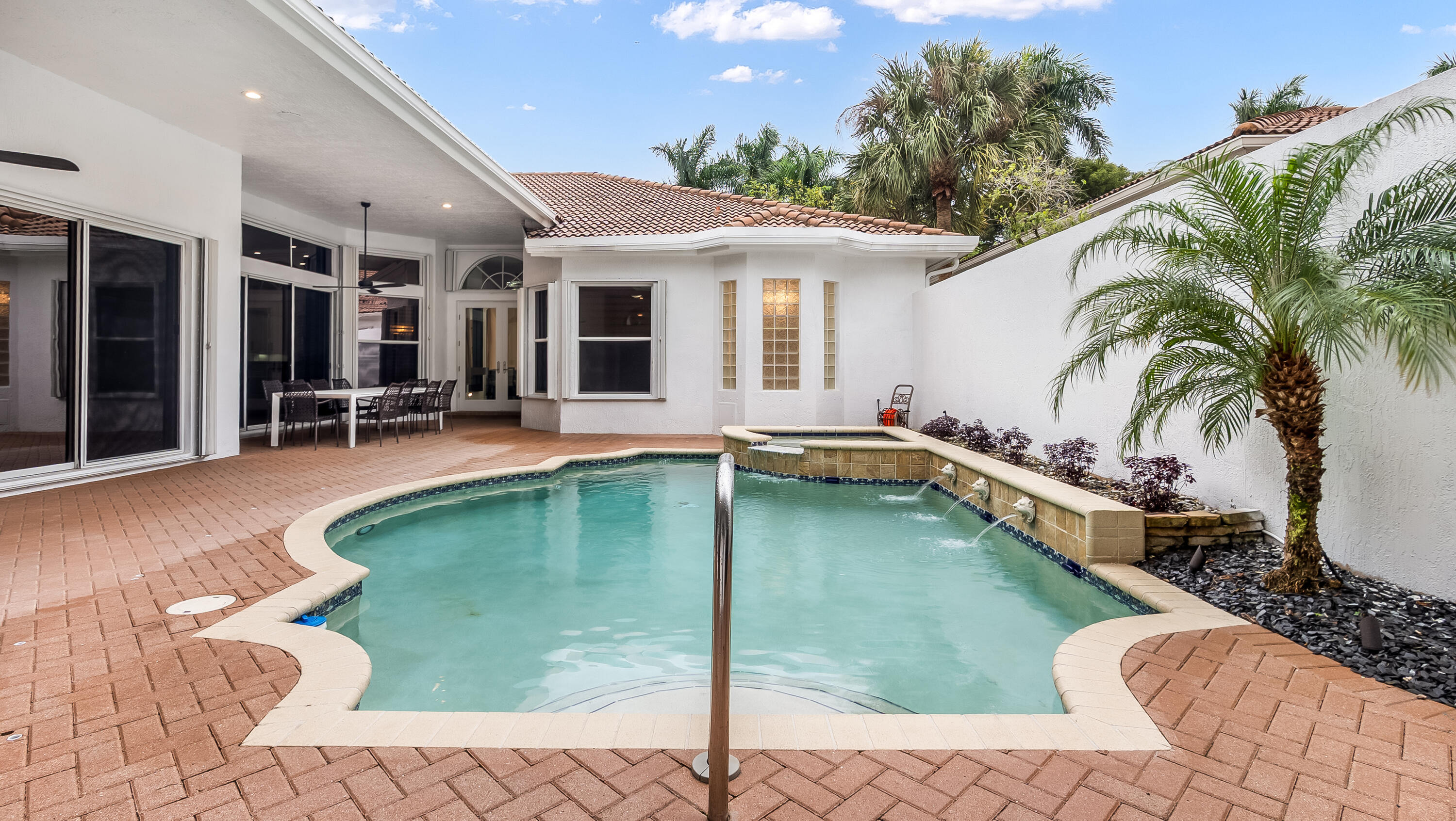 8030 Laurel Ridge Court Delray Beach, FL 33446 - Photo 4 of 87 Courtyard Pool