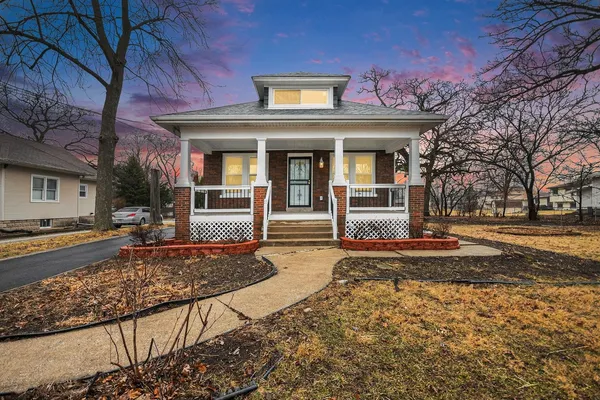 $334,900 | 26 East 157th Street, South Holland, IL 60473