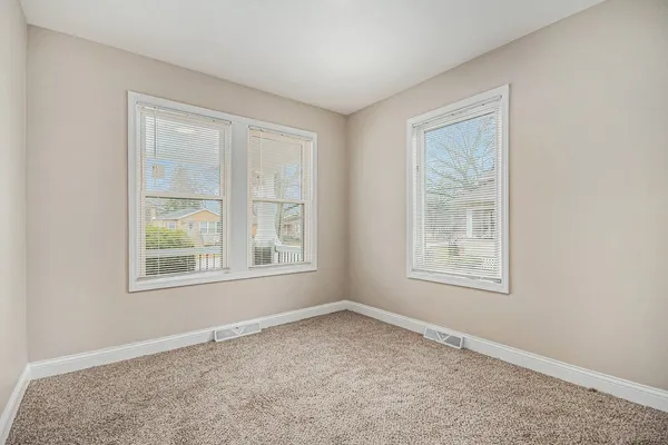 $334,900 | 26 East 157th Street, South Holland, IL 60473