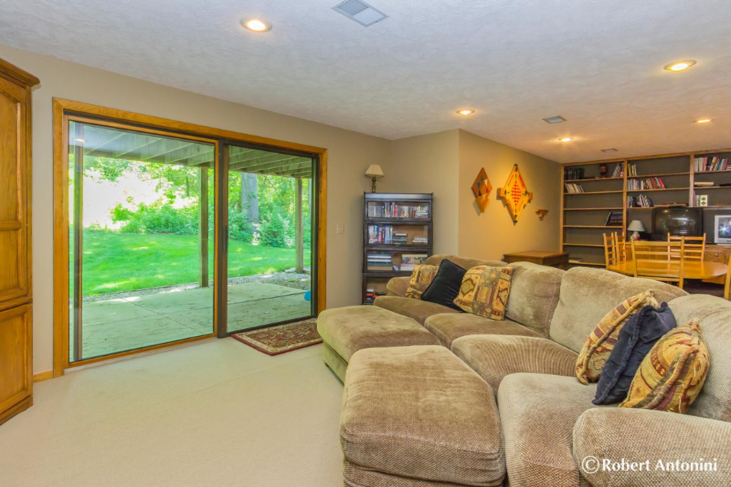 5830 Cascade Road Southeast Grand Rapids, MI 49546 - Photo 35 of 52 5830 Cascade Rd SE Grand-large-037-9-Low