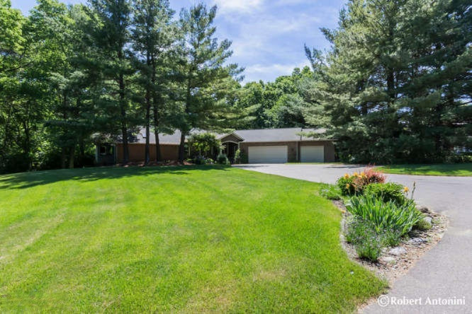 5830 Cascade Road Southeast Grand Rapids, MI 49546 - Photo 51 of 52 5830 Cascade Rd SE Grand-small-001-45-Fr