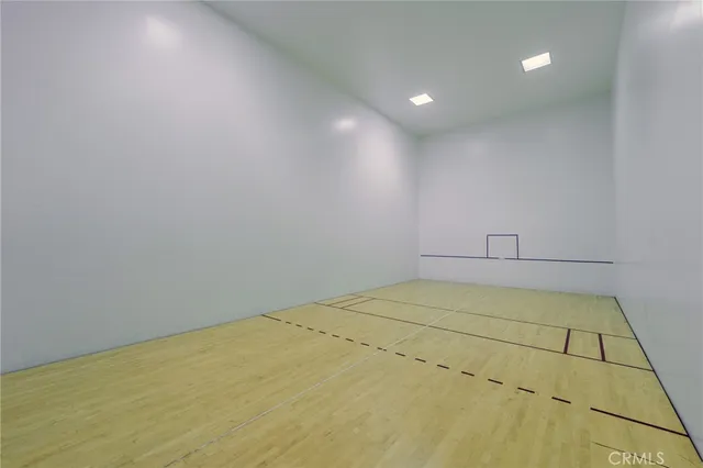 $735,000 | 2559 Plaza Del Amo, Unit 207, Torrance, CA 90503