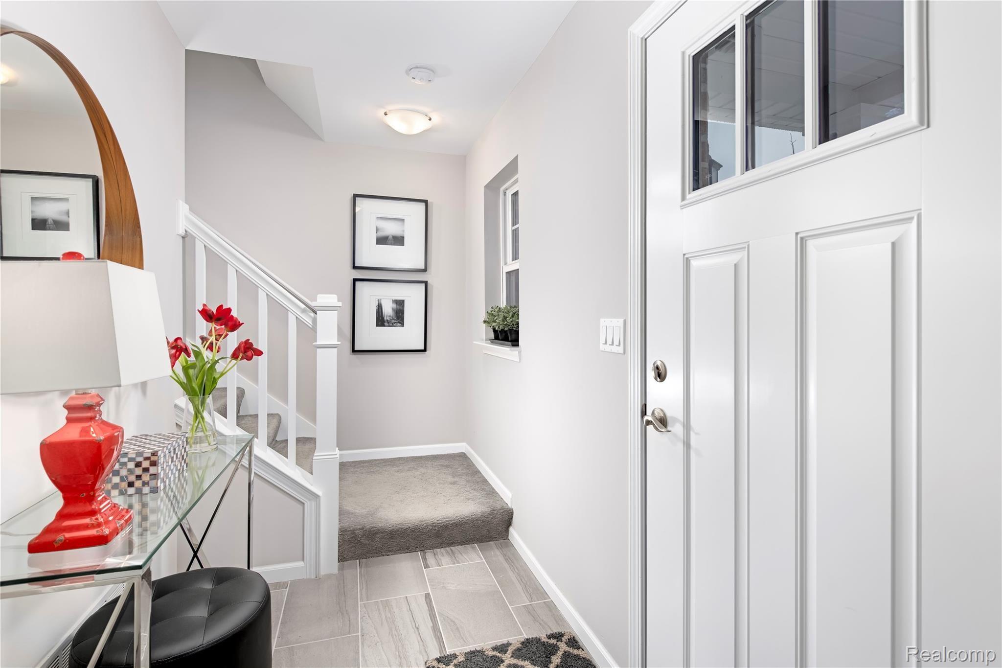 2500 Normandy Road, Unit 54 Royal Oak, MI 48073 - Photo 4 of 20 20190207_2500 Normandy A1 FINAL PRINT (24 of 24).jpg