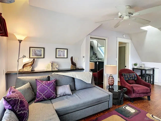 $1,400 | 124 South Sherman Street, Unit UPSTAIRS, Denver, CO 80209